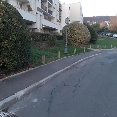 Aube Du Bonheur 아파트